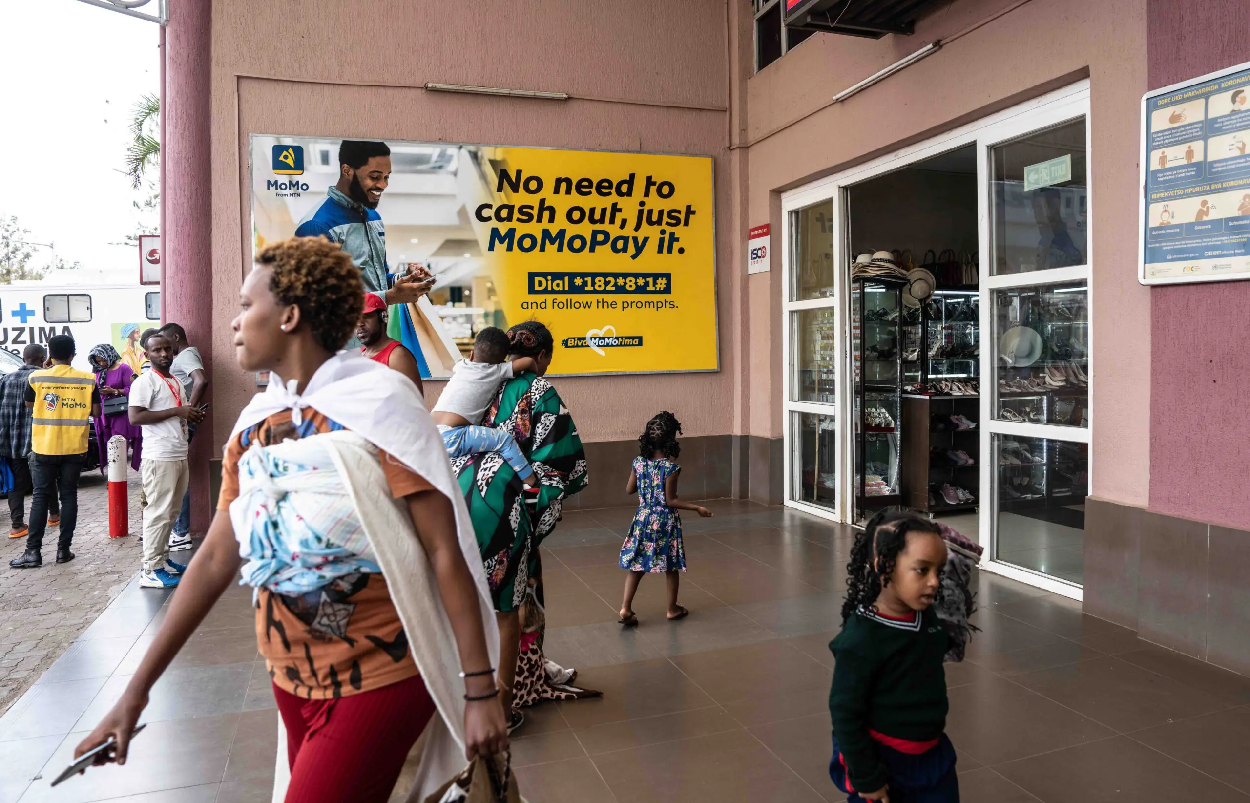 Electronic tax administration: Insights from Rwanda where manual practices persist