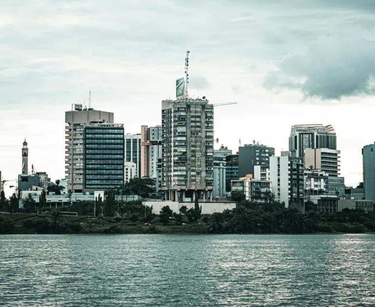 Réformes de l’imposition foncière en Côte d’Ivoire: le paradoxe de la volonté politique