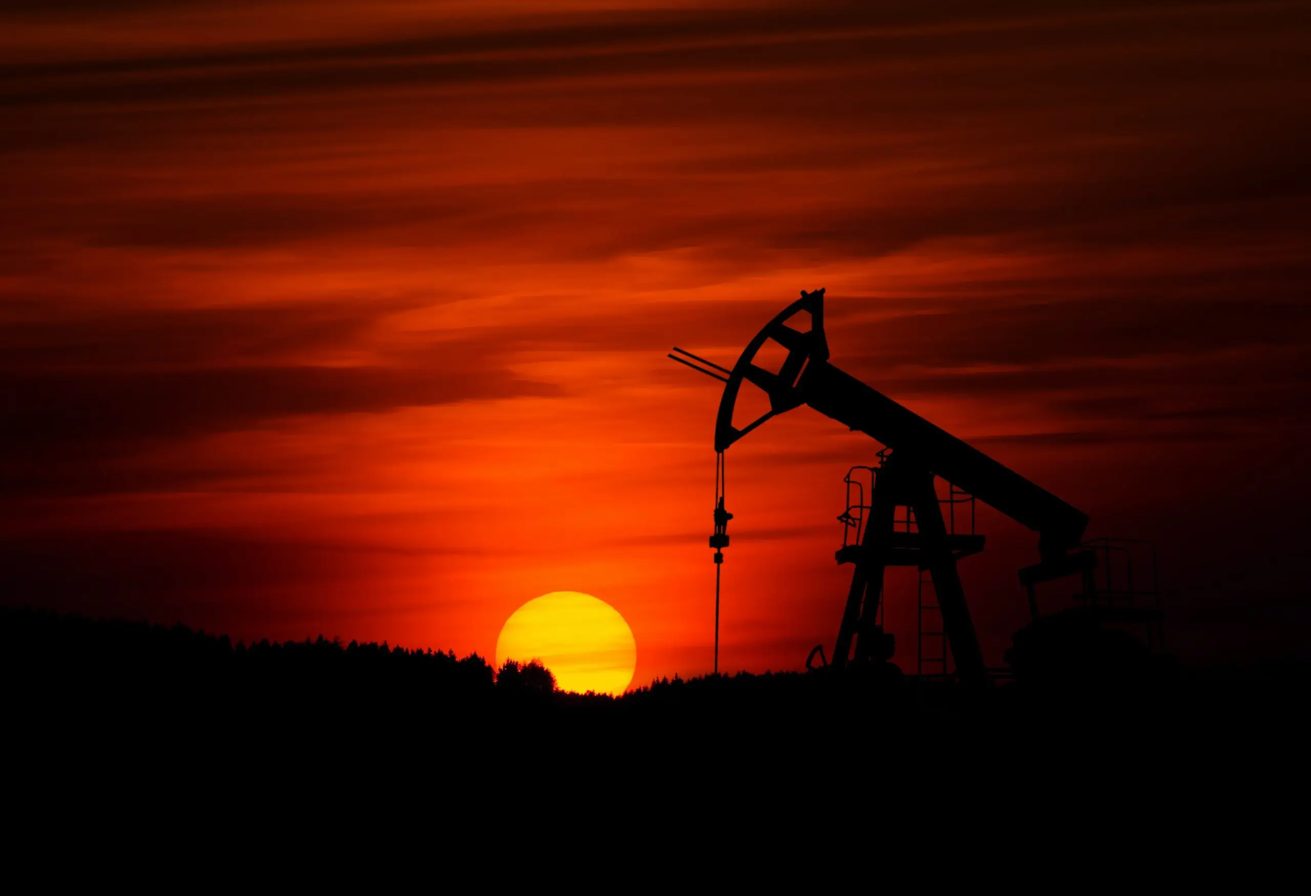 Urgent fossil fuel subsidy reforms needed to tackle climate crisis